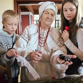  Lasowiaczki z Baranowa przekazują tradycje ludowe najmłodszym