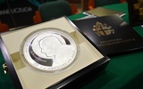 Największa na świecie moneta ze św. Janem Pawłem II
