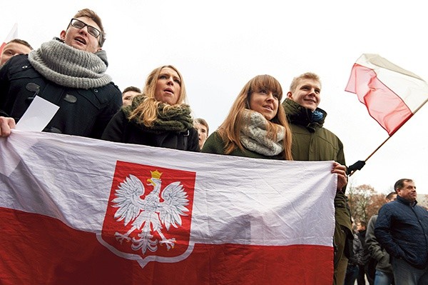 Po wyborach samorządowych w całym kraju odbyły się demonstracje ludzi niezadowolonych  z ich skandalicznej organizacji