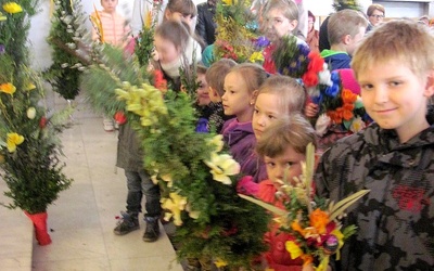 W konkursie wzięli udział uczniowie podstawówki w Kątach oraz przedszkolaki