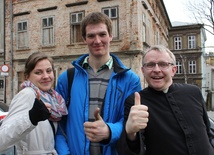 Ania Jojko, Patryk Ligocki i ks. Grzegorz Strządała pokonali w tym roku EDK z Jabłonkowa