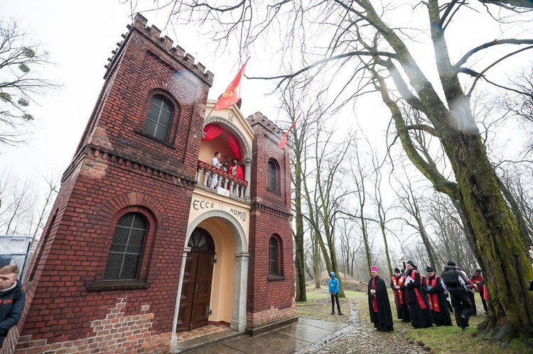 Chwalebne Misterium Męki Pańskiej cz. 2