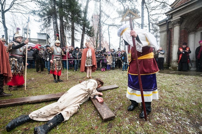 Chwalebne Misterium Męki Pańskiej cz. 2