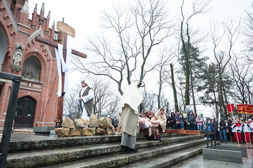 Chwalebne Misterium Męki Pańskiej cz. 2