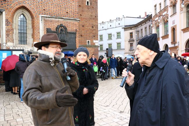 Święcenie pokarmów wielkanocnych. Kraków - 2015