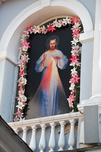 Obraz Jezusa Miłosiernego namalowany w Wilnie przez Eugeniusza Kazimirowskiego według wizji św. siostry Faustyny