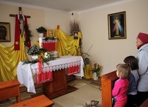 Kaplica domu zakonnego sióstr pasjonistek św. Pawła od Krzyża w Domaniewicach