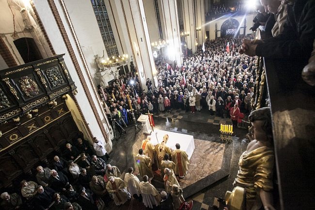 Msza św. za ofiary katastrofy smoleńskiej