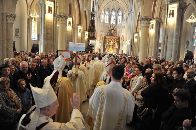 Sakra biskupia w Łodzi