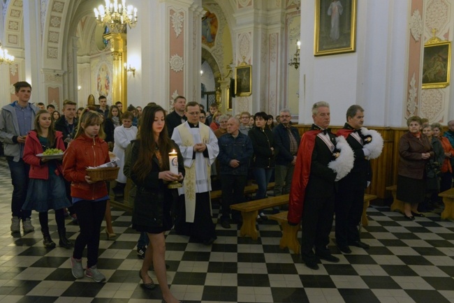 Peregrynacja symboli ŚDM w Szydłowcu i Opocznie