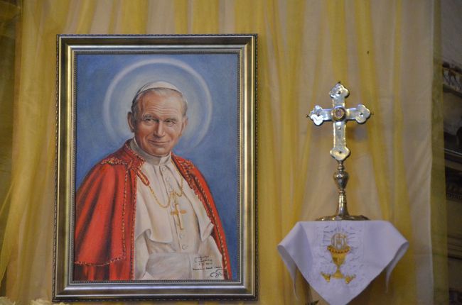 Relikwie św. Jana Pawła II w Pustelni 