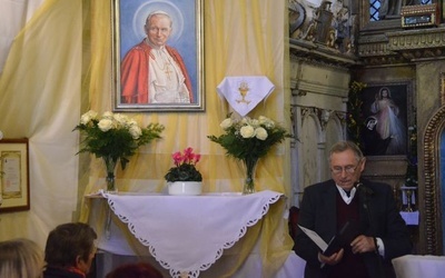Relikwie św. Jana Pawła II w Pustelni 