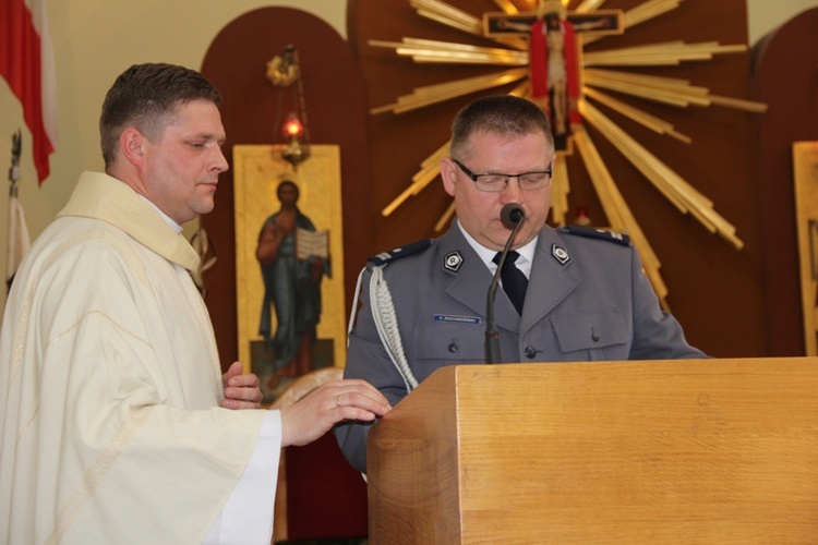 Obchody 75. rocznicy zbrodni katyńskiej w Skierniewicach