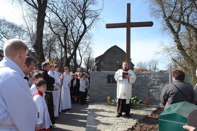 Krzyż w parafii franciszkańskiej w Gliwicach