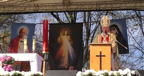 Doskonały tryptyk Miłosierdzia