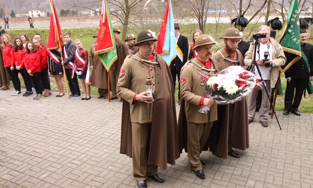 Katyński orzeł w Porąbce