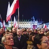 Tysiące ludzi przyszło na Krakowie Przedmieście
