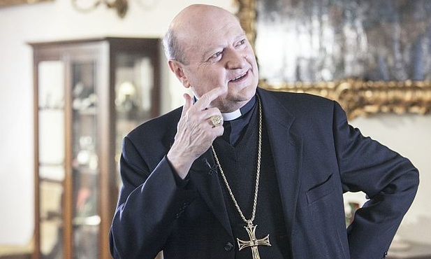 Kard. Ravasi o małżeństwie i rodzinie