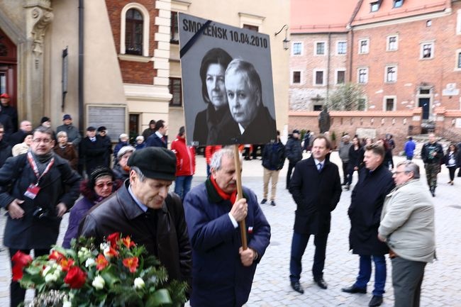 5. rocznica pogrzebu Lecha i Marii Kaczyńskich