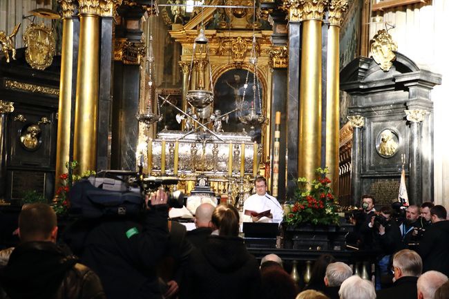 5. rocznica pogrzebu Lecha i Marii Kaczyńskich