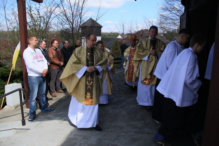 Poświęcenie dzwonów w Kluczu