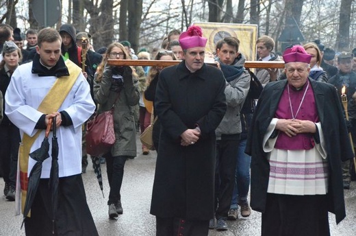 Procesja na Święty Krzyż