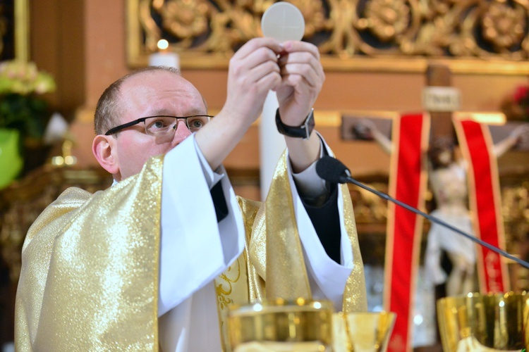 50 lat przy ołtarzu w Kłodzku