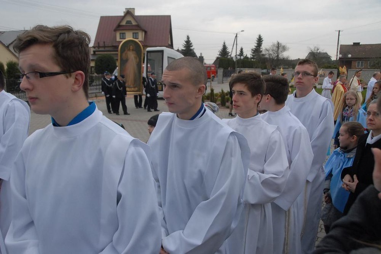 Nawiedzenie w par. Miłosierdzia Bożego w Woli Rzędzińskiej