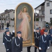 Nawiedzenie w par. Miłosierdzia Bożego w Woli Rzędzińskiej