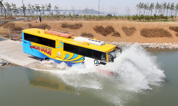 Pływający autobus