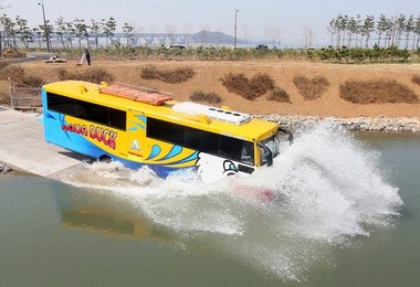 Pływający autobus