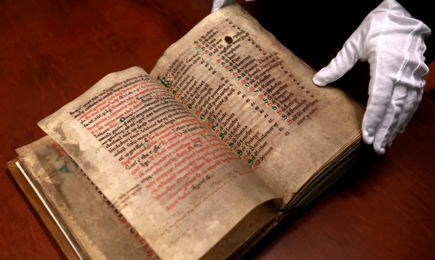Historia skradzionej księgi