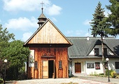  W Puszczy Mariańskiej zostało założony przez bł. o. Stanisława Papczyńskiego zgromadzenie księży marianów