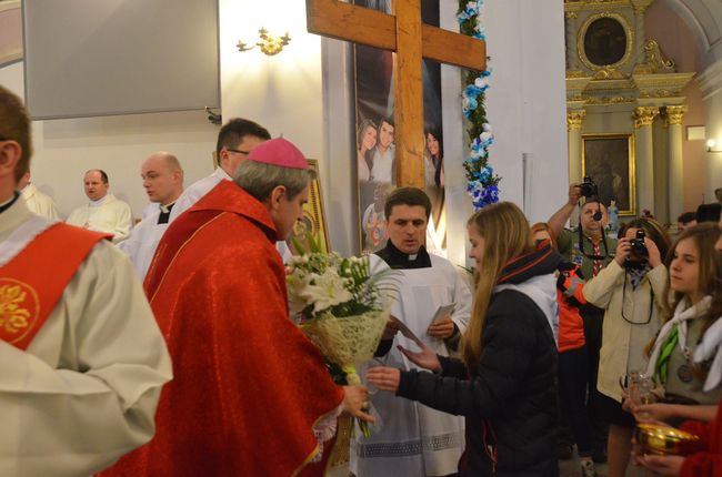 Symbole ŚDM w Ostrowcu Świętokrzyskim 