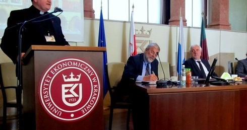 Mieć i być