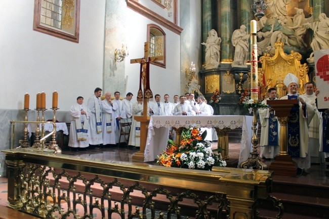 Maturzyści z diecezji radomskiej na Jasnej Górze