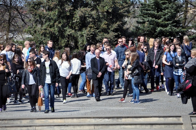 Maturzyści z diecezji radomskiej na Jasnej Górze