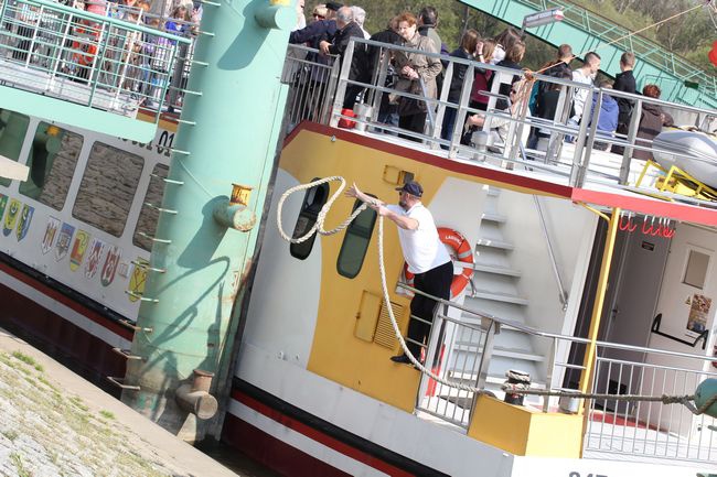 Inauguracja sezonu turystycznej żeglugi śródlądowej na Odrze w Nowej Soli.