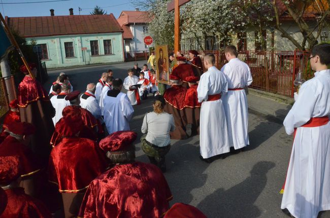 Niżańskie czuwanie przy symbolach