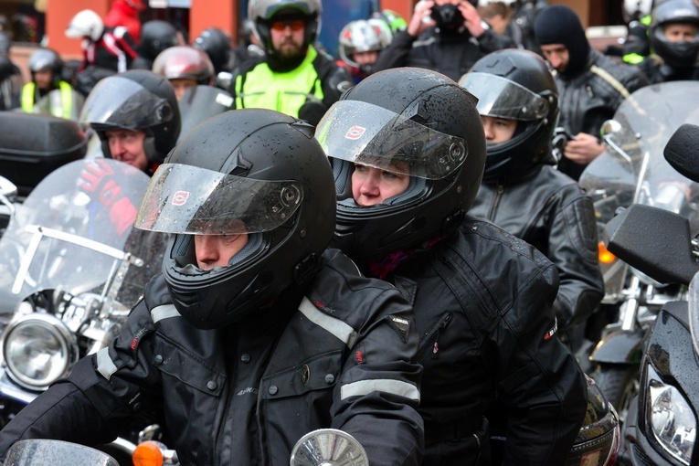 Motocykliści w Nowej Rudzie