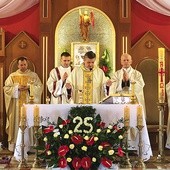 Dziękczynna Eucharystia za ćwierćwiecze parafii
