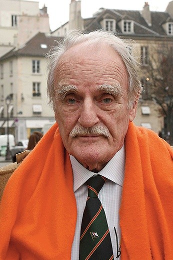 Jean Raspail przed 40 laty napisał powieść, w której przewidział dzisiejszą odyseję imigrantów do Europy