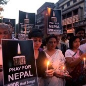 W Nepalu obsuwają się kolejne budynki