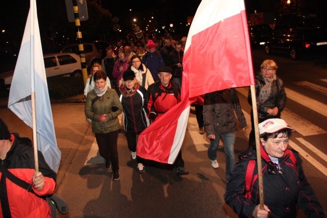 Nocna pielgrzymka do Grodowca - część I