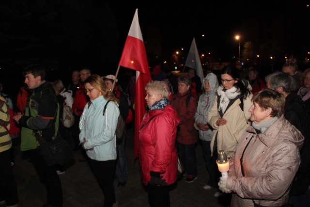 Nocna pielgrzymka do Grodowca - część I