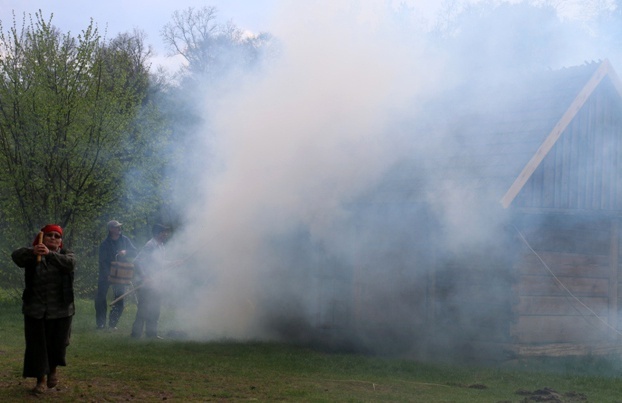 "Pali się! Majówka ze strażakiem Waldkiem"