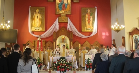 Dziękczynna Msza św. w marklowickim kościele św. Jozafata Kuncewicza