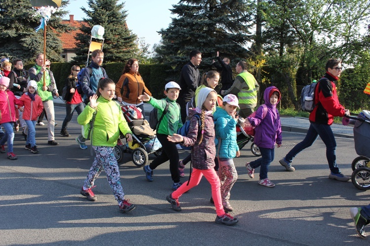 Na trasie czwartego dnia: z Mogilan do celu! - cz. 1