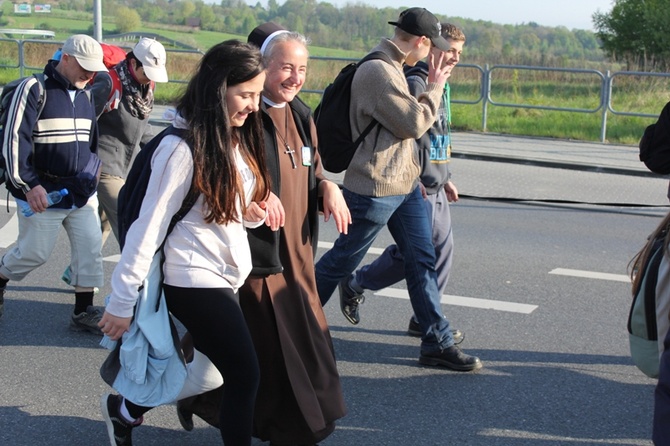 Na trasie czwartego dnia: z Mogilan do celu! - cz. 2