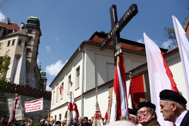 Msza św. i pochód patriotyczny